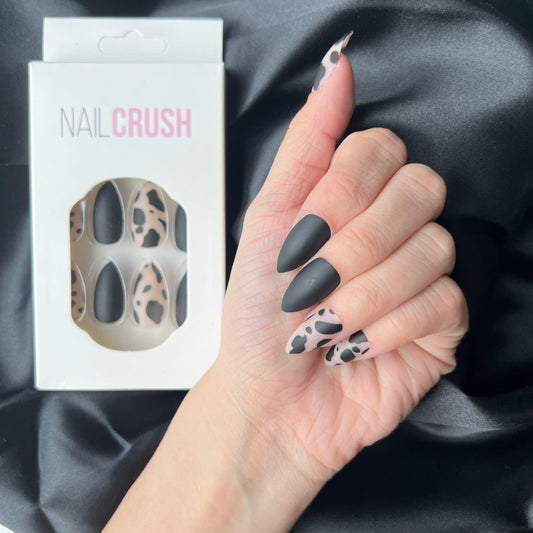 Matte Black & Clear Spots - NAILCRUSH®