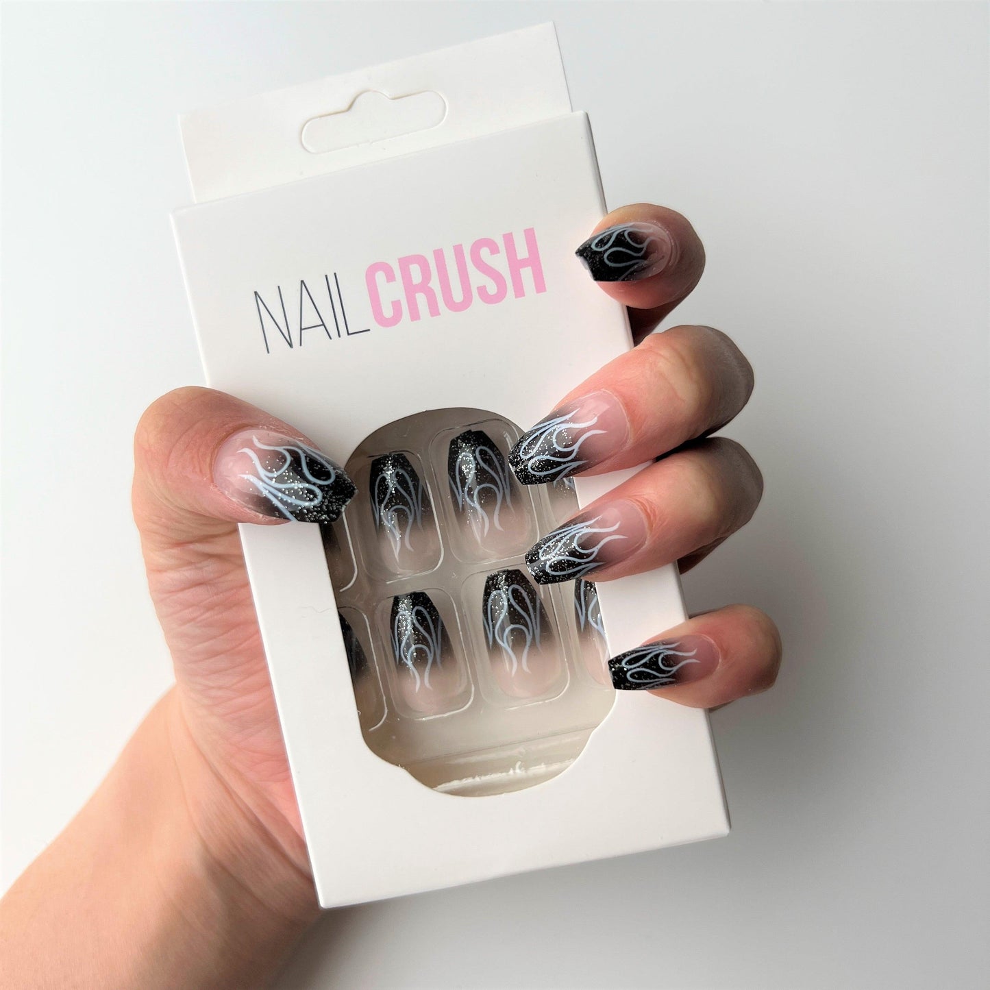 Fade Clear To Black + Flame Outline - NAILCRUSH®